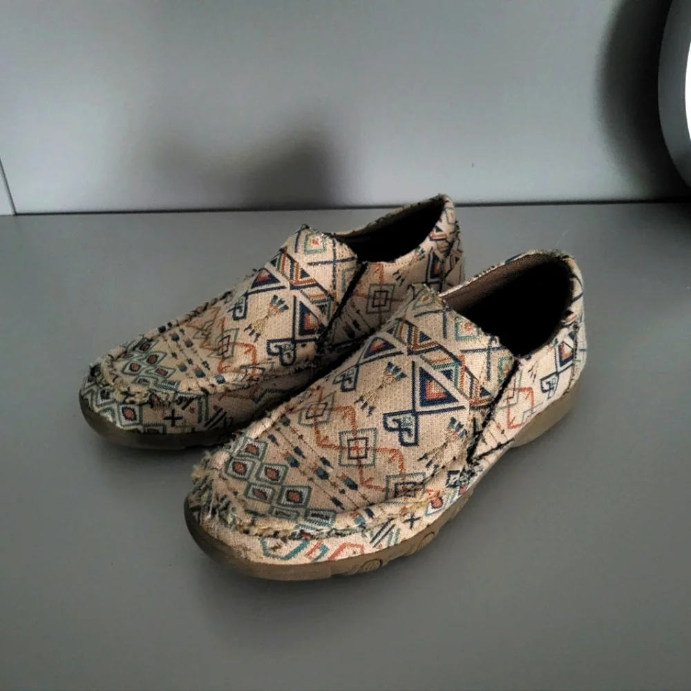 Roper Aztec Slip-Ons 8.5 - Picture 1 of 5
